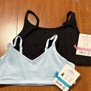 NW5 Athleta Girl Bundle of 2 Bras. 1 blue Just right & 1 seamless Sz 16.